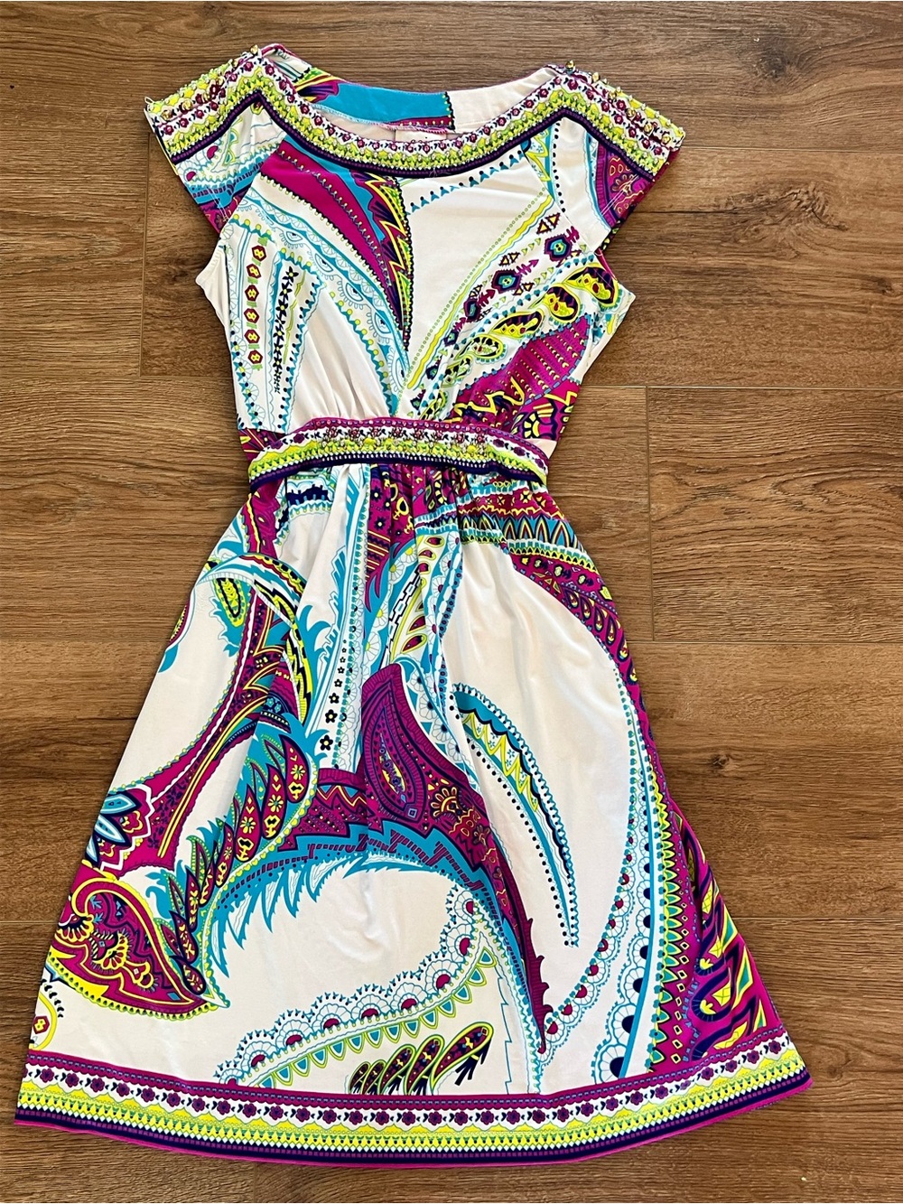 ECI New York Dress with Fuchsia & Turquoise Paisley Print and beaded detail